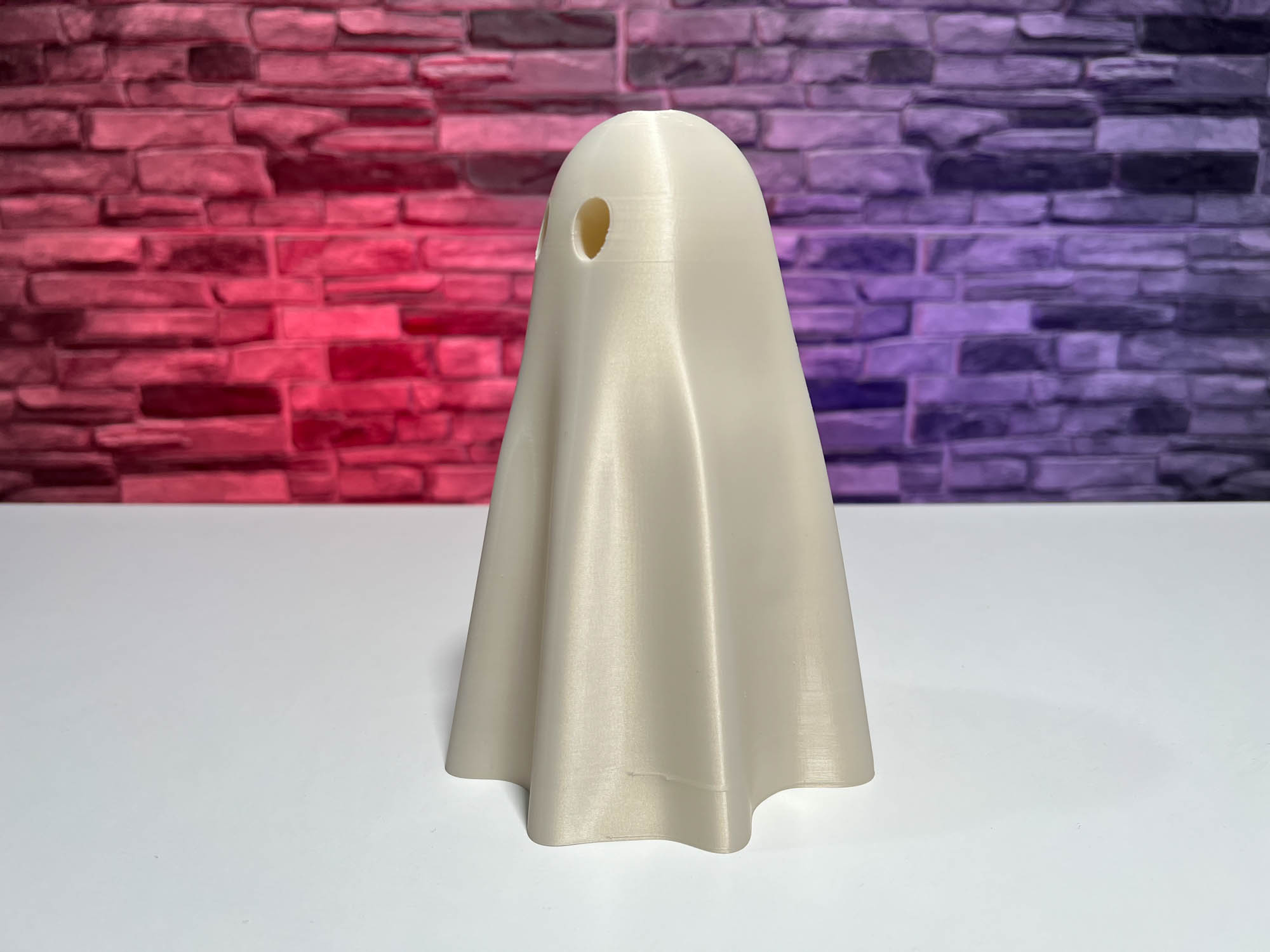 Halloween Ghost with hidden legs 